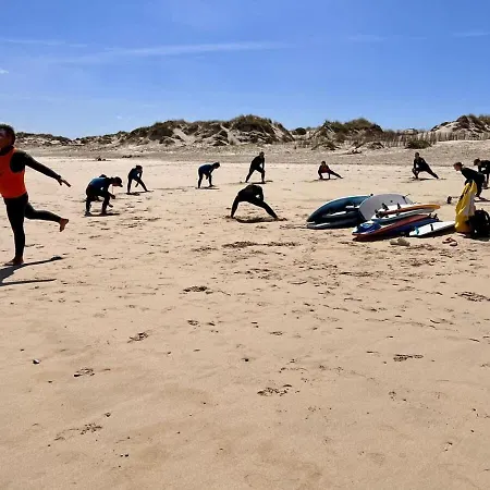 Da Silva Surfcamp 7 Bettzimmer Mit Fruehstueck