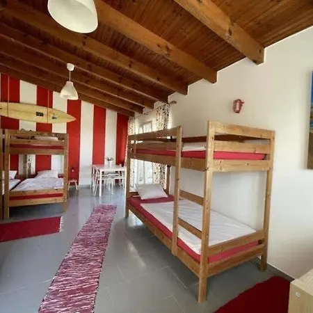 Da Silva Surfcamp 7 Bettzimmer Mit Frühstück Apartamento