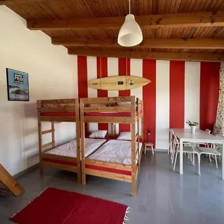 Апартаменты Da Silva Surfcamp 7 Bettzimmer Mit Fruehstueck *